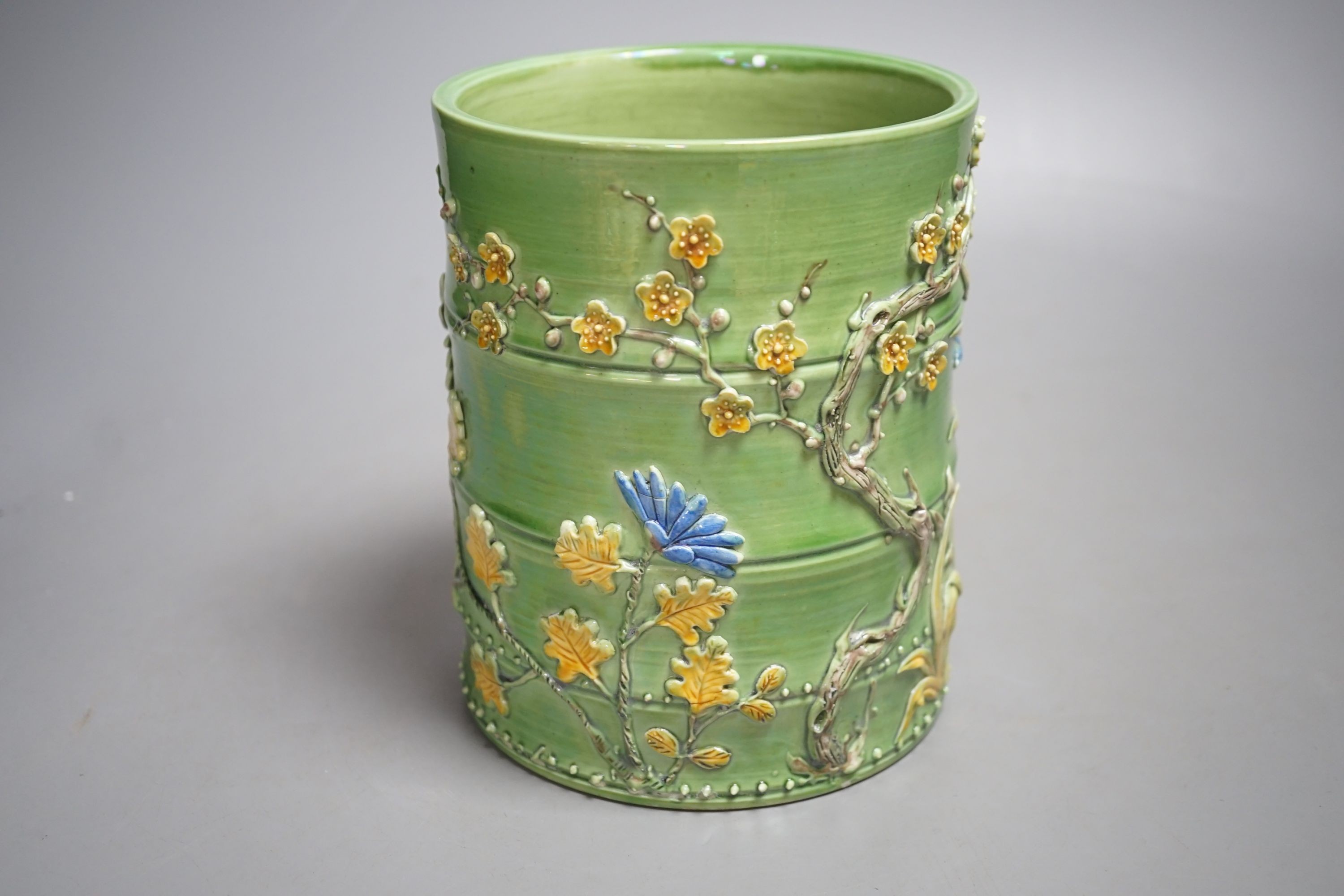 A Chinese green glazed brushpot, bitong, Republic period